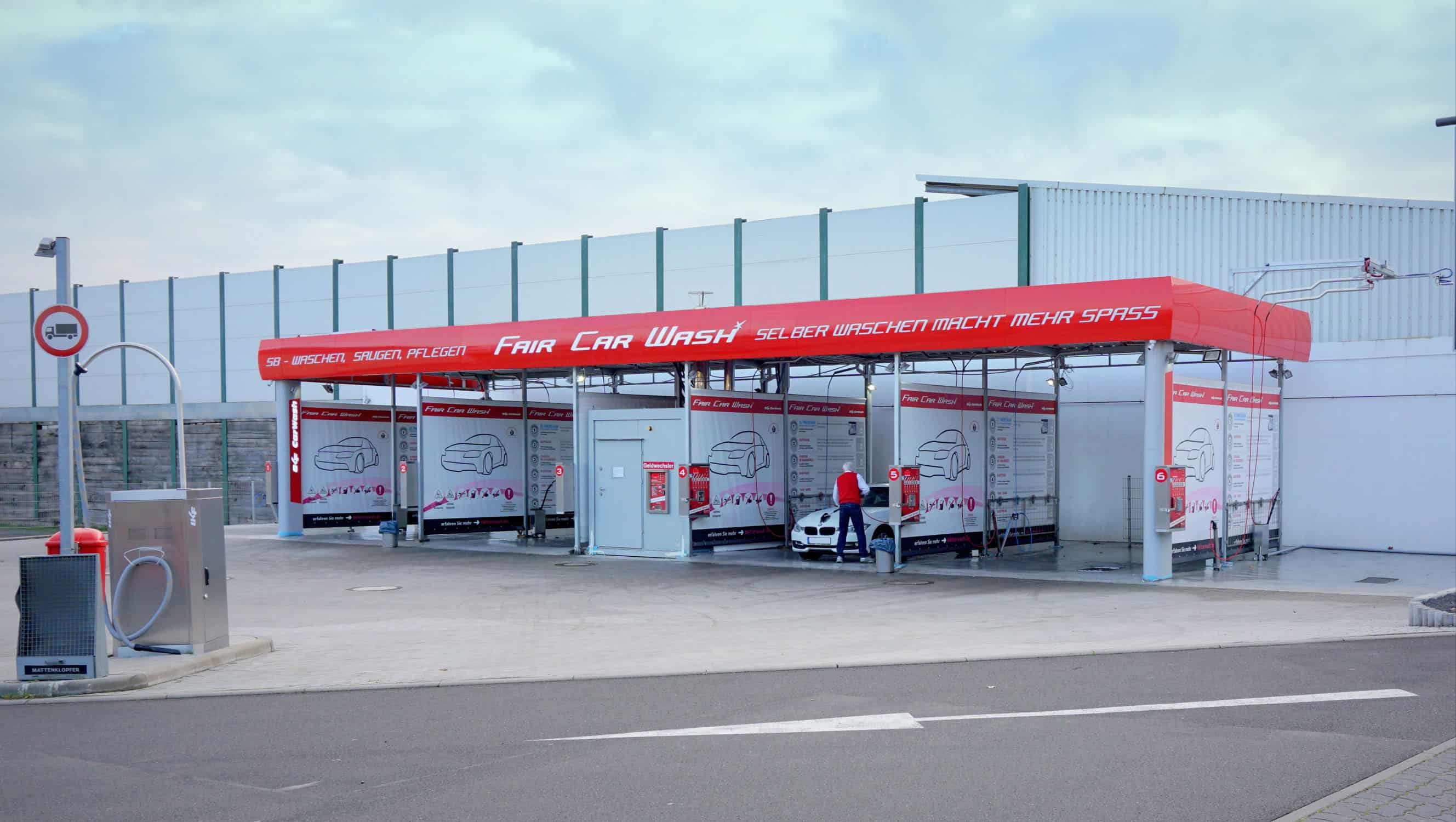 Sb-Waschpark Super Car Wash : BEST CARWASH / BEST EXPRESS Standorte